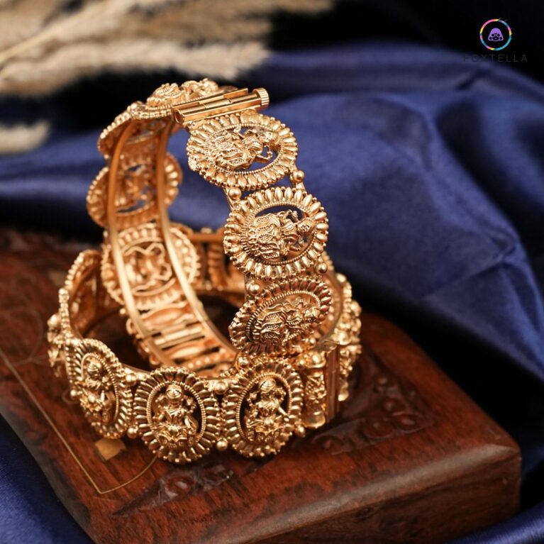 Dhanalakshmi Bangles