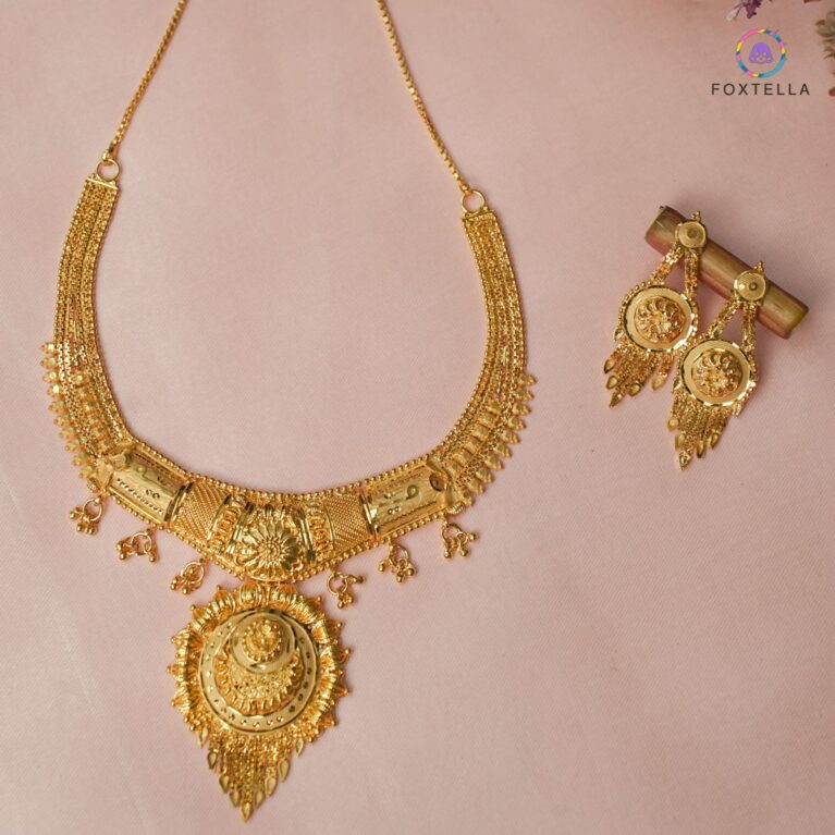 Swarna Haar Necklace Set
