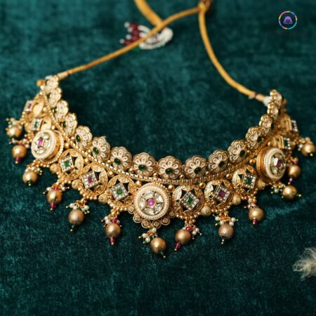 Riyasati Jadau Necklace Set