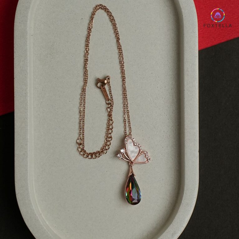 Vibrant Flutter Pendant