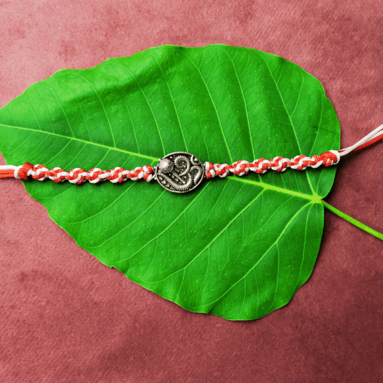 Om O03 Rakhi-Silver Rakhi